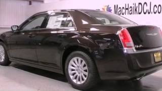 preview picture of video '2013 Chrysler 300 Houston TX 77037'