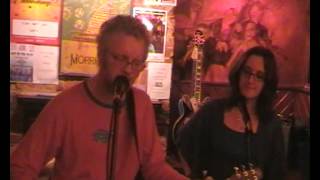 Anton Barbeau and Su Jordan - 'Beyond the Valley of the Dolphins', the Beehive, Swindon 30 8 06