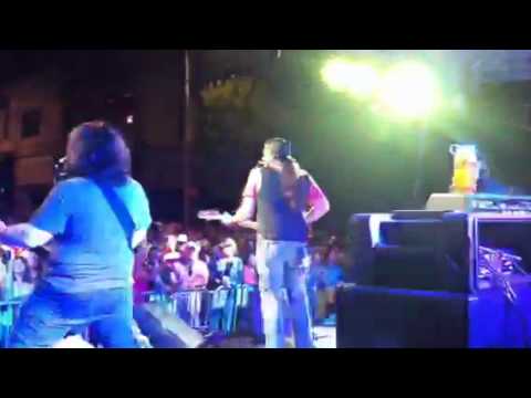 Tim Montana and his Shrednecks Outlaw Song at EK Days 2012