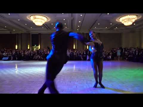 Slavik Kryklyvyy & Karina Smirnoff | Samba Showdance | 3rd Brillante International 2017