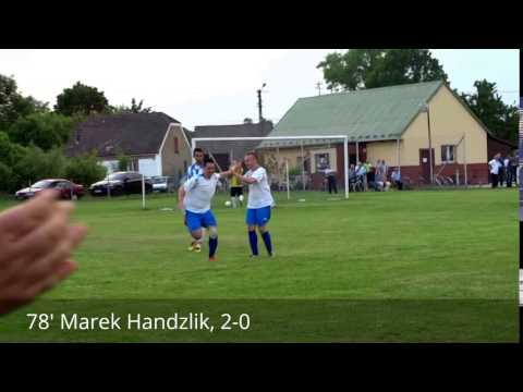 Olimpia Bucze 2:1(0:0) Olimpia Kąty, bramkę na 2:0 zdobywa Handzlik.