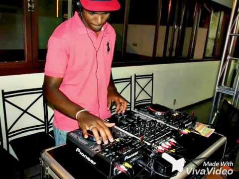 Mc guzin queridinho das piranhas (DJ Michel )