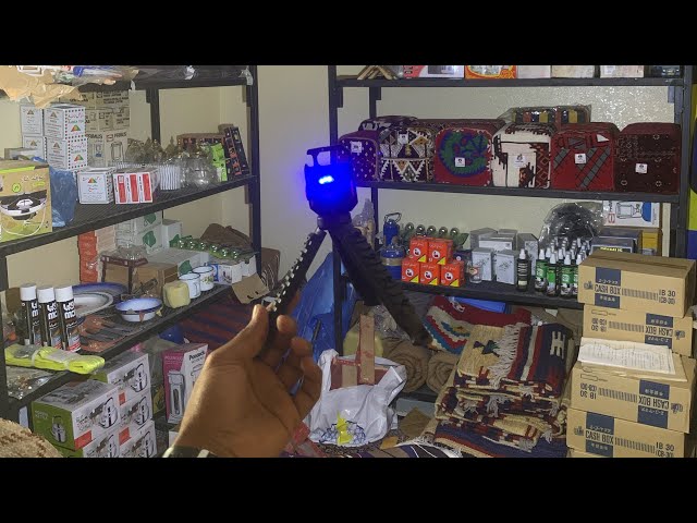 كشاف صغير الحجم + ستاند