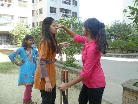 Queen V/S Saba & Shango Pango