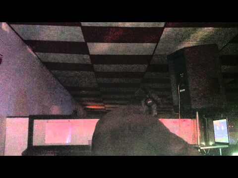 DJ Marc B. Ripping Old School