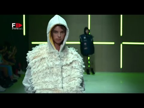 DARYA FESENKO ModaLisboa Spring 2023 Lisboa - Fashion Channel