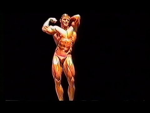 William Roy Day - Mr. Britain Junior 1986 Posing