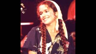 NICOLETTE LARSON Breaking Too Many Hearts