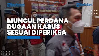 Nia Ramadhani Muncul Perdana seusai Pemeriksaan Memakai Baju Tahanan, Keluar Sambil Tertunduk