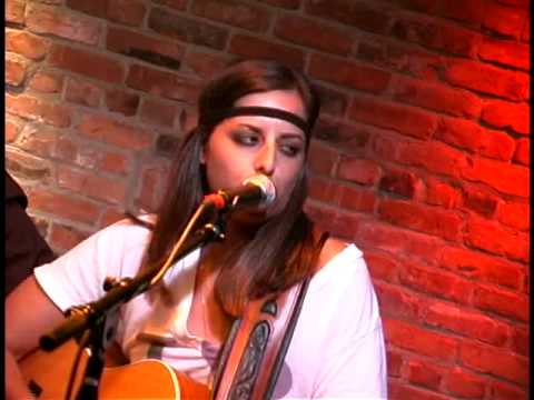Lindsay Rush - Me Or The Booze - The New York Songwriters Circle