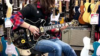 Video thumbnail for Epiphone Artist Collection B.B. King Lucille Ebony Tone Check by Ochanomizu Kurosawagakki