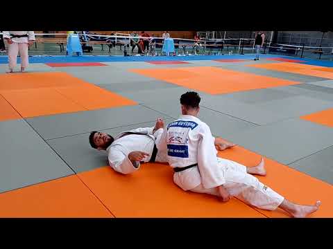 sumi gaeshi by Guillaume Chaine