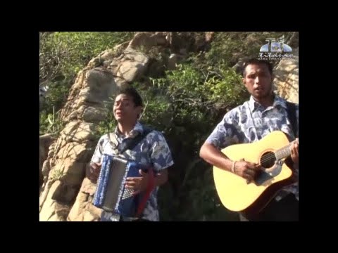 El Condesa de Bertín Gómez Jr. - Julia (Videoclip Oficial)