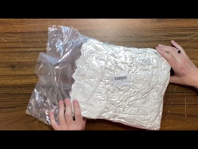 Best Washable Couch Cover for Dogs - close-up view
