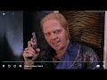 Ritorno Al Futuro 2 Biff Rivela A Marty Dell Incontro Con Il Suo Alter Ego Del 2015
