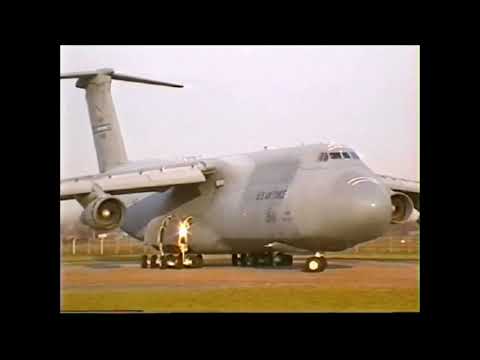 C 5A Galaxy depart RAF Mildenhall 21st November 1998.