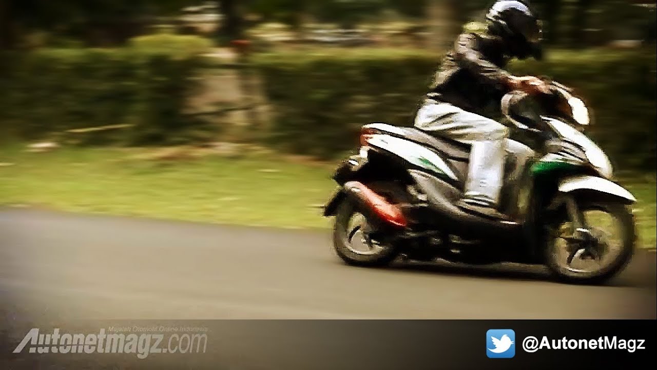 Honda Spacy Helm in PGM-FI Review & Test Ride