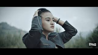 Download lagu nyong lagi mumet ora duwe duit - Nikikula - Lagu sedih mp3