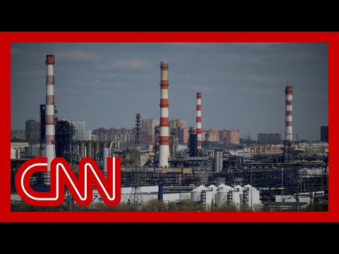 歐盟公佈2200億美元計劃以避開俄羅斯天然氣 (EU unveils $220-billion plan to sidestep Russian gas)