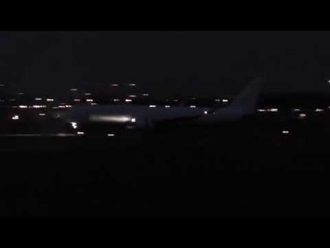 Star Air - Boeing 767-300F - night landing at Warsaw Chopin Airport