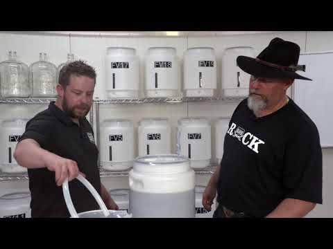 Black Rock Home Brewing - Transfering your beer to your Keg