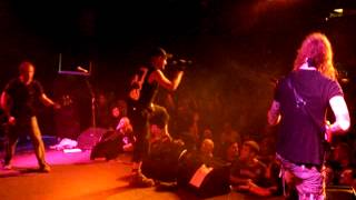 The Berzerker performing "Never Hated More" at the Hi Fi Bar, 27.10.07.