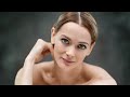 Closeup Face Groomed Naked Female Model With Blue 2022 02 02 01 32 21 Utc