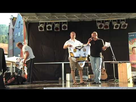 Der Puck flitzt wieder: EV Füssen trifft auf Oberligameister SC Riessersee