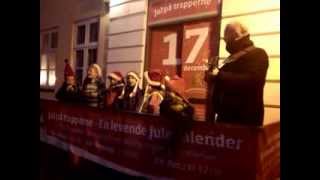 preview picture of video 'Jul På Trapperne - 17. december 2013'