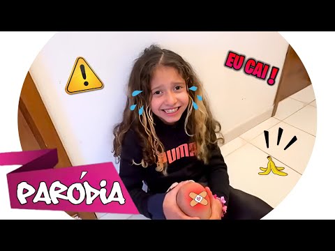 ROSÉ & BRUNO MARS - APT. | PARÓDIA EU CAÍ