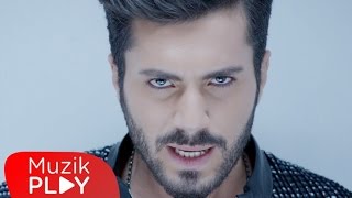 Caner Kızıl - Yakıyor İçimi (Official Video)
