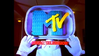 Download lagu MTV - Doorway Butler (Intro/Bumper/Indent) (1987) (1980s Retro TV Ad) (Henry Selick) [HQ/HD/4K] mp3