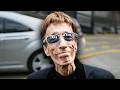 Robin Gibb Lived A Double Life For 30 Years, And No One Knew—Until Now