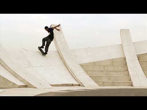 DGK - PARENTAL ADVISORY - INTERNATIONAL