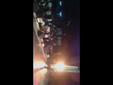 Skip en concert a Dakar charadne