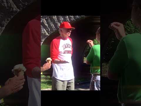 Curb Your Enthusiasm (TV Series) | Larry Demands a “Real” Apology Bow 😤🙇‍♂️