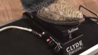 Fulltone clyde deluxe wah guitar pedal demo with Gibson Les Paul Historic and Dr Z MAZ 18 combo amp