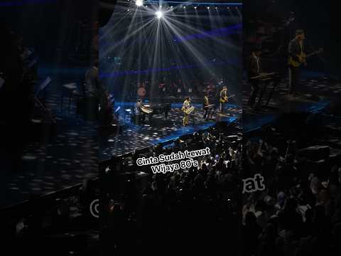Cinta Sudah Lewat - Wijaya 80's. Konser Yovie Widianto And His Friends