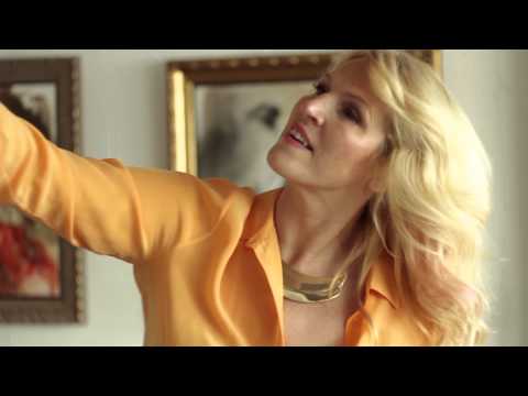 View Art TV - Anna Razumovskaya - Living In A Moment