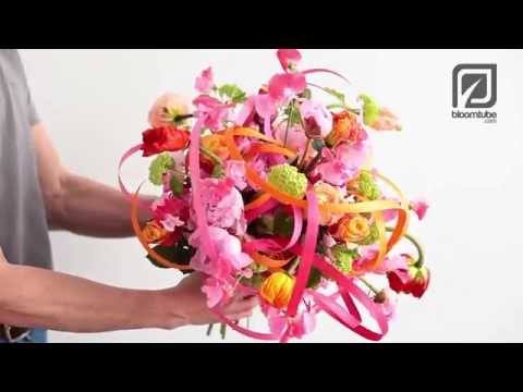 Colorful hand tide bouquet with a frame of wood strips Tutorial