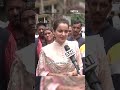 Kangana Ranaut का बयान वायरल Congress ने बताया असंवे�