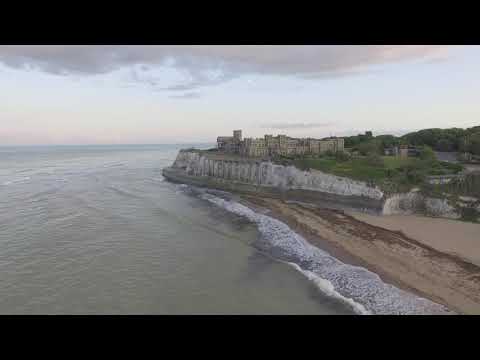 Kingsgate Beach and Castle in Kent