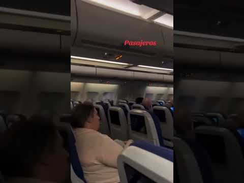 Así es una TURBULENCIA pasajeros vs pilotos ✈️😱 #datoscuriosos #curiosidades #shorts #misterio