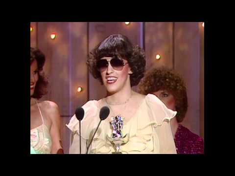 Terri Gibbs Wins Top New Female Vocalist - ACM Awards 1981