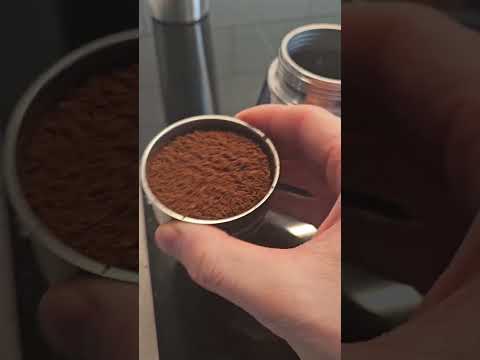 Amazing bulletproof coffee tutorial 🤤☕️ ENJOY 🙏 Coconut oil butter cacao honey sea salt coffee beans