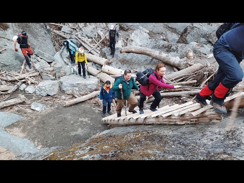 Cheile TIȘIȚEI - Rezervatia naturala - intre gura TISITEI și rapa CAPREI si retur..... cascada PUTNA