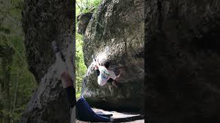 Video thumbnail of Vanilla Sky, 8A+. Anston Stones