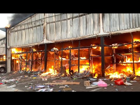 Looting in South Africa does not stop