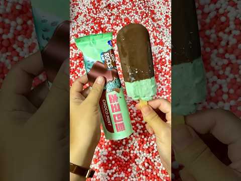 Mencari dan menemukan eskrim choco mint didalam kardus #jajanin #chocolate #shortsfeed