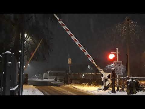 Passaggio a livello Pavia (I)//Railroad crossino//Bahnübergang